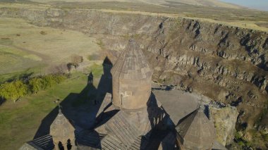 Ermenistan 'daki Saghmosavank, Antik Hıristiyan Kilisesi