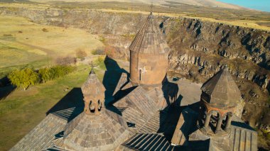 Ermenistan 'daki Saghmosavank, Antik Hıristiyan Kilisesi