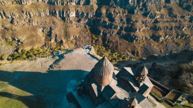 Ermenistan 'daki Saghmosavank, Antik Hıristiyan Kilisesi