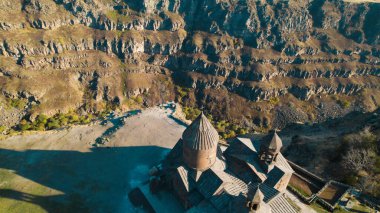 Ermenistan 'daki Saghmosavank, Antik Hıristiyan Kilisesi