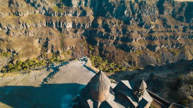 Ermenistan 'daki Saghmosavank, Antik Hıristiyan Kilisesi