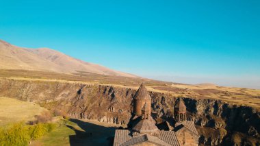 Ermenistan 'daki Saghmosavank, Antik Hıristiyan Kilisesi