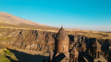 Ermenistan 'daki Saghmosavank, Antik Hıristiyan Kilisesi