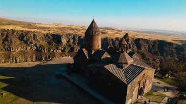 Ermenistan 'daki Saghmosavank, Antik Hıristiyan Kilisesi