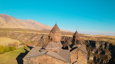 Ermenistan 'daki Saghmosavank, Antik Hıristiyan Kilisesi