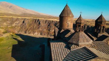 Ermenistan 'daki Saghmosavank, Antik Hıristiyan Kilisesi