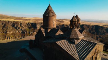 Ermenistan 'daki Saghmosavank, Antik Hıristiyan Kilisesi