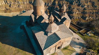 Ermenistan 'daki Saghmosavank, Antik Hıristiyan Kilisesi