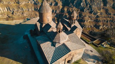 Ermenistan 'daki Saghmosavank, Antik Hıristiyan Kilisesi