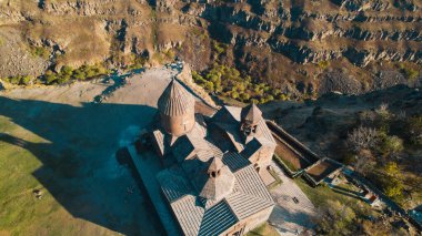 Ermenistan 'daki Saghmosavank, Antik Hıristiyan Kilisesi