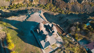 Ermenistan 'daki Saghmosavank, Antik Hıristiyan Kilisesi