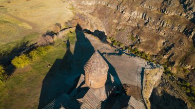 Ermenistan 'daki Saghmosavank, Antik Hıristiyan Kilisesi