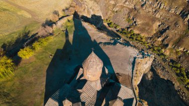 Ermenistan 'daki Saghmosavank, Antik Hıristiyan Kilisesi