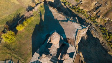 Ermenistan 'daki Saghmosavank, Antik Hıristiyan Kilisesi