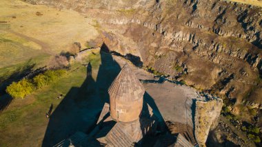 Ermenistan 'daki Saghmosavank, Antik Hıristiyan Kilisesi