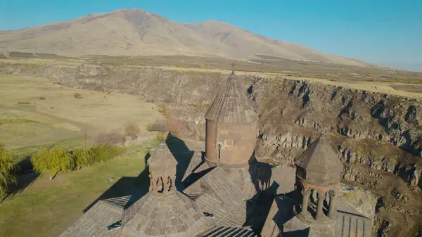 Ermenistan 'daki Saghmosavank, Antik Hıristiyan Kilisesi