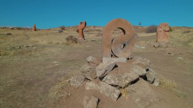 Antik Ermeni Alfabesi Anıtı