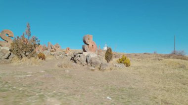 Antik Ermeni Alfabesi Anıtı