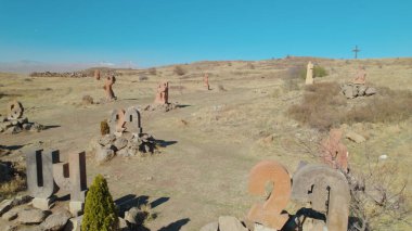 Antik Ermeni Alfabesi Anıtı