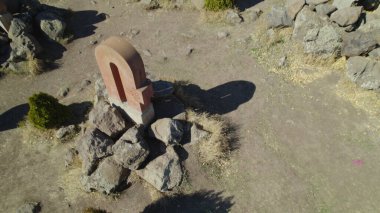 Antik Ermeni Alfabesi Anıtı