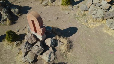 Antik Ermeni Alfabesi Anıtı