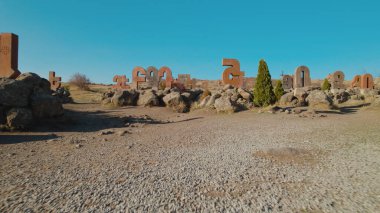 Antik Ermeni Alfabesi Anıtı
