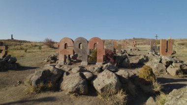 Antik Ermeni Alfabesi Anıtı
