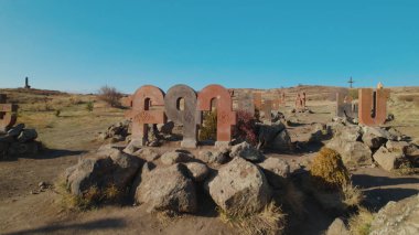 Antik Ermeni Alfabesi Anıtı