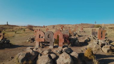 Antik Ermeni Alfabesi Anıtı