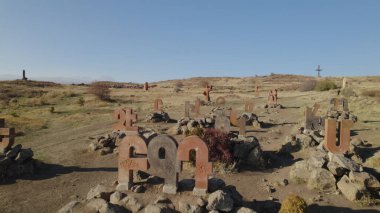 Antik Ermeni Alfabesi Anıtı
