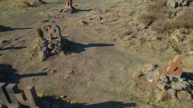 Antik Ermeni Alfabesi Anıtı