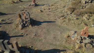 Antik Ermeni Alfabesi Anıtı