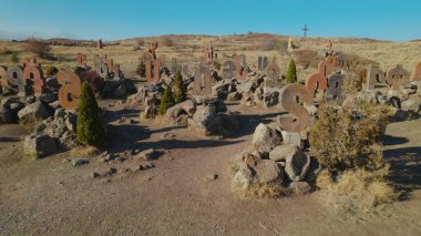 Antik Ermeni Alfabesi Anıtı