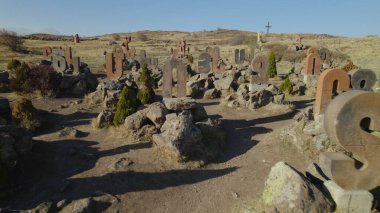 Antik Ermeni Alfabesi Anıtı