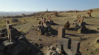 Antik Ermeni Alfabesi Anıtı