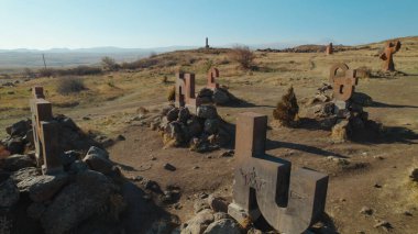 Antik Ermeni Alfabesi Anıtı