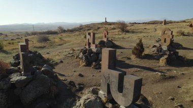 Antik Ermeni Alfabesi Anıtı