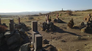 Antik Ermeni Alfabesi Anıtı