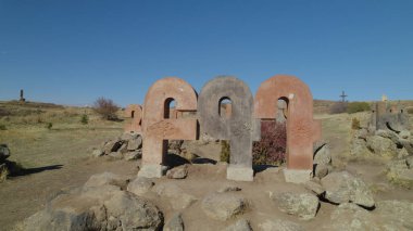 Antik Ermeni Alfabesi Anıtı