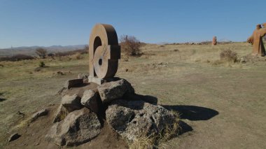 Antik Ermeni Alfabesi Anıtı