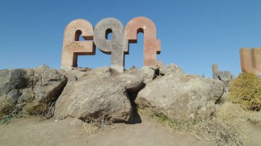 Antik Ermeni Alfabesi Anıtı