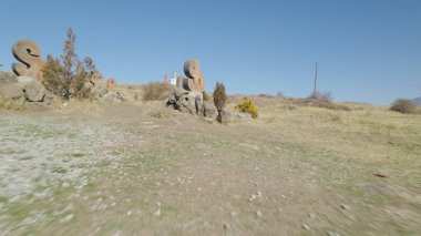 Antik Ermeni Alfabesi Anıtı