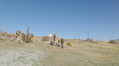 Antik Ermeni Alfabesi Anıtı