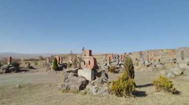 Antik Ermeni Alfabesi Anıtı