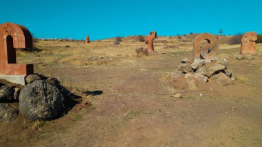 Antik Ermeni Alfabesi Anıtı