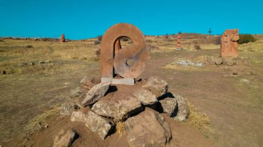 Antik Ermeni Alfabesi Anıtı