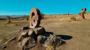Antik Ermeni Alfabesi Anıtı