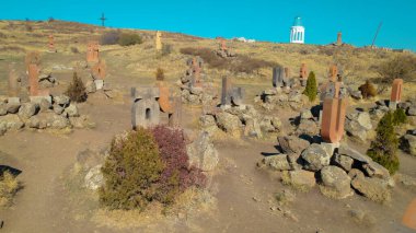 Antik Ermeni Alfabesi Anıtı