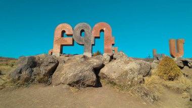 Antik Ermeni Alfabesi Anıtı