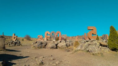 Antik Ermeni Alfabesi Anıtı